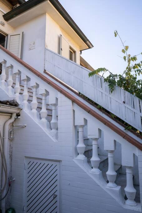 Art Of Living 100 Meters From The Sea. Apartamento Marina di Pietrasanta Exterior foto